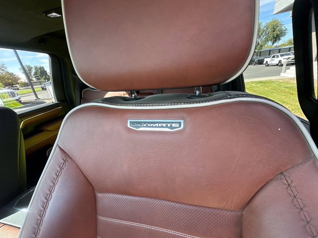 Used 2025 GMC Sierra 2500 Denali Ultimate AWD/4WD image 10