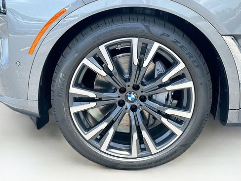 New 2026 BMW X7 xDrive40i AWD/4WD image 27