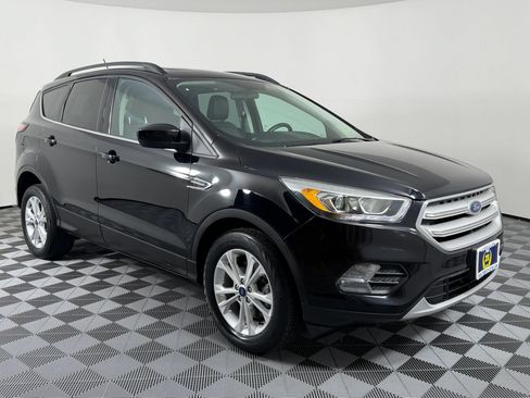 Used 2018 Ford Escape SEL AWD/4WD image 6