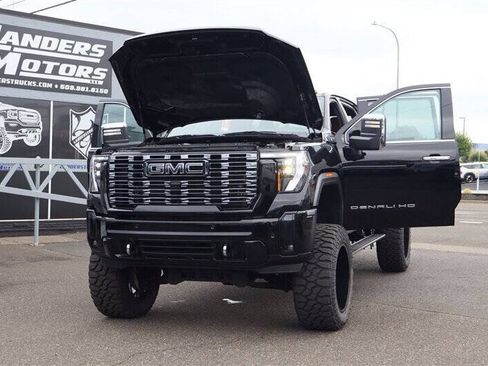 Used 2025 GMC Sierra 3500 Denali Ultimate AWD/4WD image 33