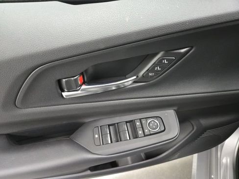 New 2026 Toyota Prius Plug-In Hybrid FWD image 22