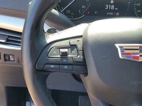 Used 2019 Cadillac XT4 Premium Luxury AWD/4WD image 23