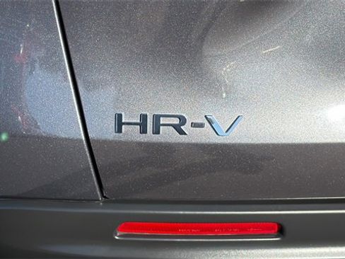 Used 2024 Honda HR-V LX image 12