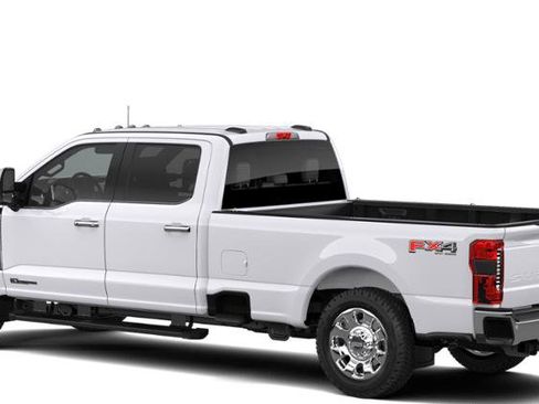 New 2026 Ford F250 4x4 Crew Cab Super Duty image 2