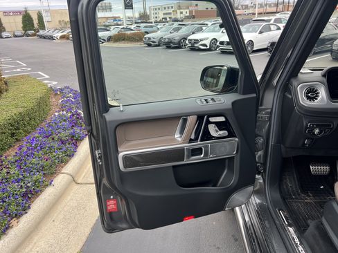 Certified 2019 Mercedes-Benz G 63 AMG 4MATIC image 14