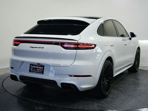 Used 2021 Porsche Cayenne GTS AWD/4WD image 8