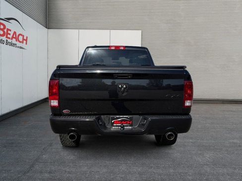 Used 2017 RAM 1500 Express w/ Black Ram 1500 Express Group AWD/4WD image 14