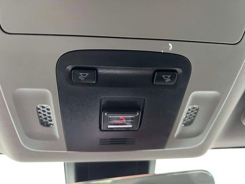 Used 2021 Toyota Camry SE image 31