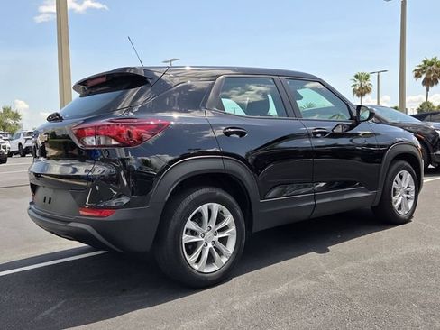 Certified 2023 Chevrolet TrailBlazer LS FWD image 6