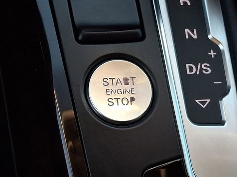 Used 2015 Audi A4 2.0T Premium Plus w/ Technology Package image 19