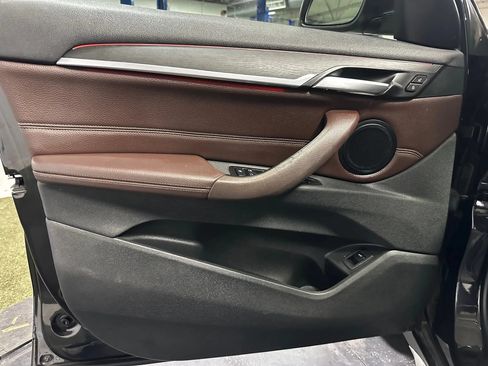 Used 2017 BMW X1 xDrive28i AWD/4WD image 12