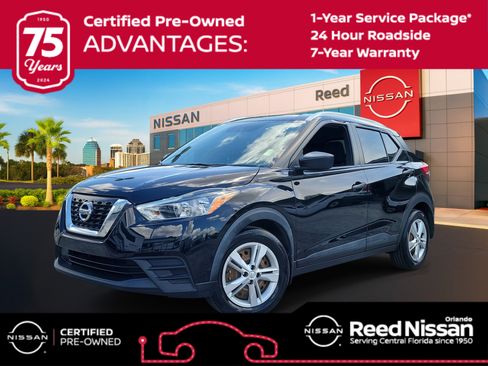 Certified 2018 Nissan Kicks S FWD image 1