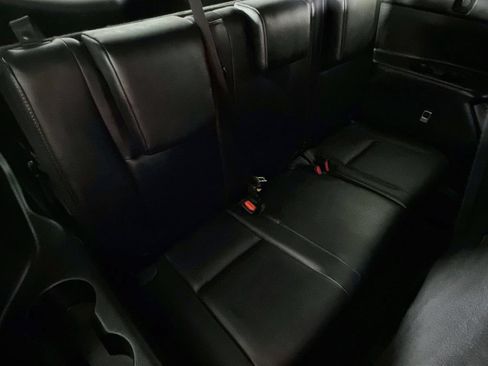 Certified 2019 Toyota Highlander XLE AWD/4WD image 32