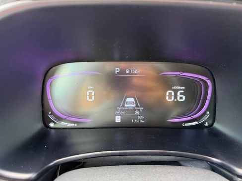 Used 2025 Kia Soul LX w/ LX Technology Package FWD image 19