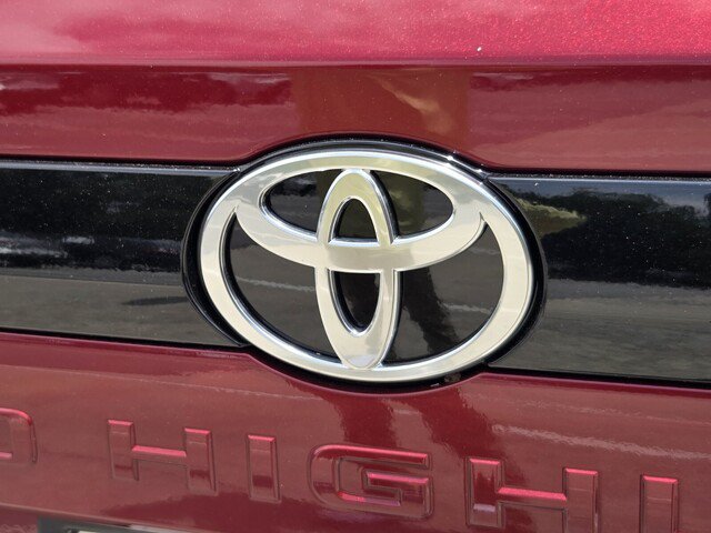 New 2026 Toyota Grand Highlander AWD Hybrid image 33