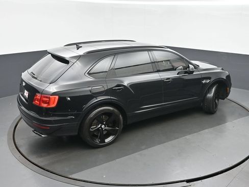 Used 2019 Bentley Bentayga AWD/4WD image 36