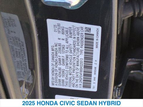 Used 2025 Honda Civic Sport image 26