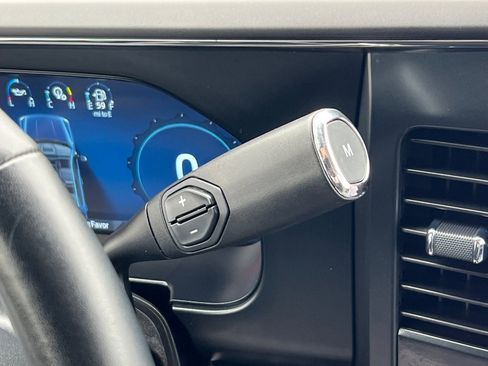 Certified 2024 Ford F250 Lariat w/ Tremor Off-Road Package image 22