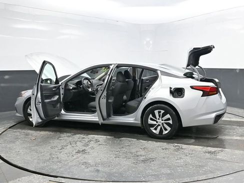 Used 2021 Nissan Altima 2.5 S image 38