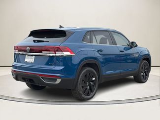 New 2026 Volkswagen Atlas Cross Sport SE AWD/4WD video 3