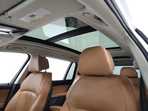 Used 2022 BMW X7 xDrive40i w/ Executive Package image 17