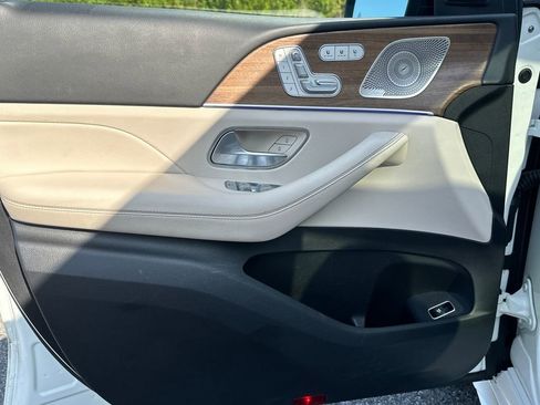 Certified 2024 Mercedes-Benz GLS 450 4MATIC image 30