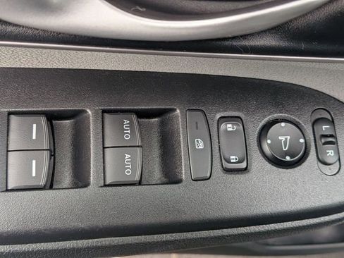 Used 2022 Honda CR-V EX image 12