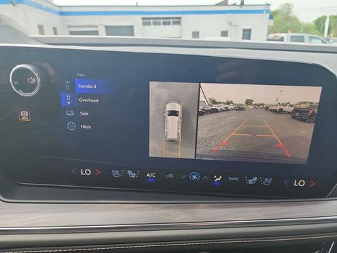 New 2026 Chevrolet Tahoe Premier AWD/4WD image 33