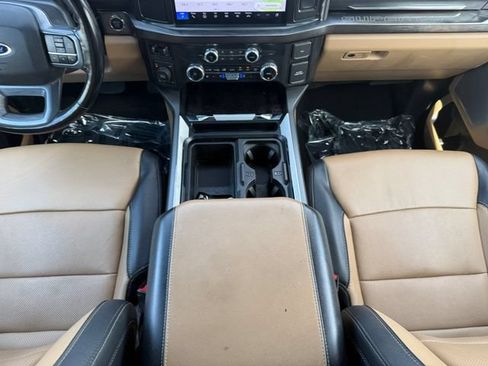 Certified 2023 Ford F250 Lariat AWD/4WD image 6