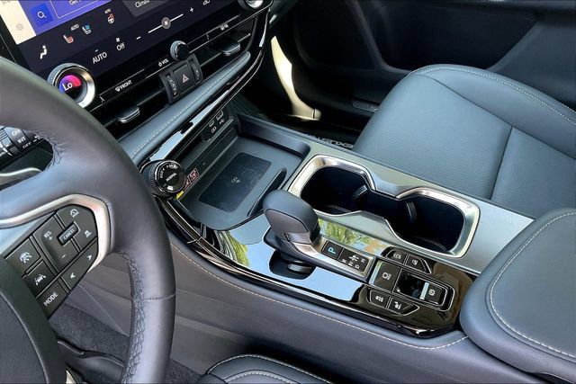 Used 2024 Lexus NX 350 AWD image 18