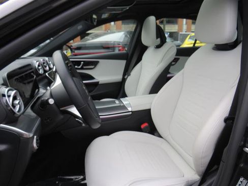 Used 2025 Mercedes-Benz C 300 C 300 4MATIC image 20