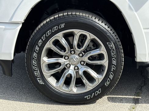 Used 2022 RAM 1500 Laramie w/ Sport Appearance Package image 13