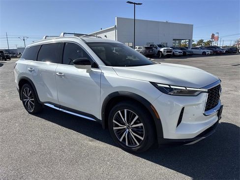 Used 2024 INFINITI QX60 Sensory image 7