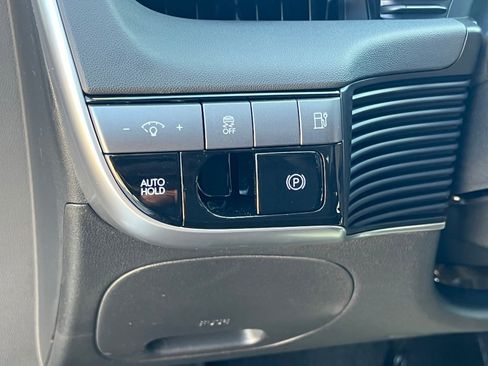 New 2026 Hyundai Ioniq 5 SE image 24