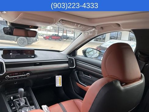 Used 2025 MAZDA CX-50 Meridian Edition w/ Weather Package AWD/4WD image 40