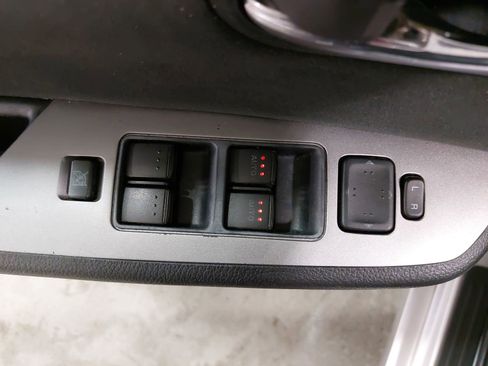 Used 2010 MAZDA MAZDA6 i Touring image 30