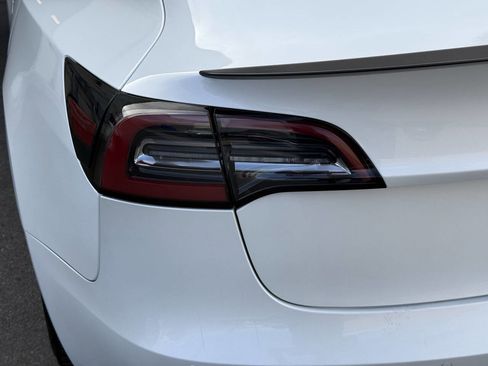 Used 2019 Tesla Model 3 Performance image 34