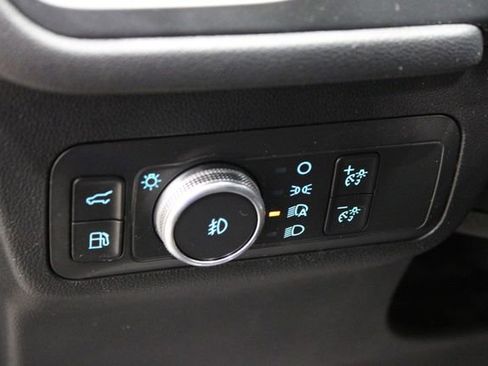 Used 2021 Ford Escape SEL image 19