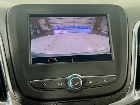 Used 2022 Chevrolet Equinox LT FWD image 21