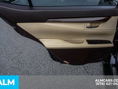 Used 2017 Lexus ES 350 w/ Premium Package FWD image 56