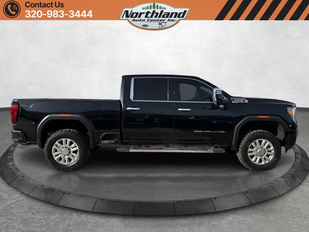 Used 2023 GMC Sierra 2500 Denali w/ Denali Ultimate Package AWD/4WD image 4