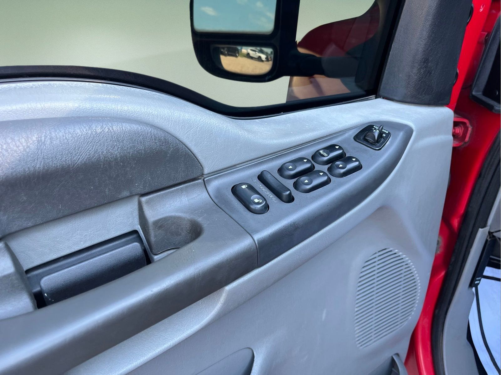 Used 2002 Ford F250 XLT AWD/4WD image 10