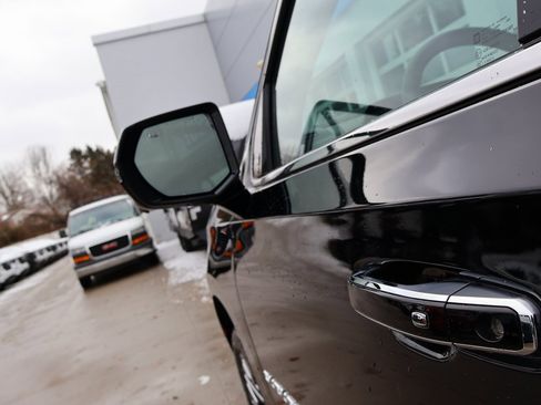 New 2025 Chevrolet Suburban Premier w/ Sun And Tow Package image 11