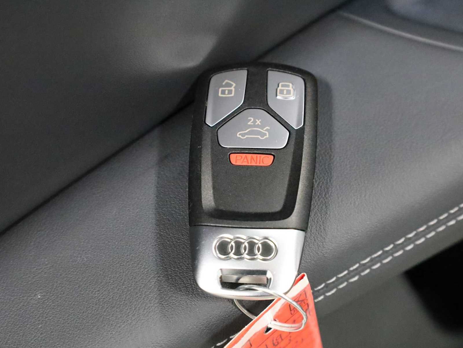 Used 2023 Audi Q5 2.0T Prestige w/ Prestige Package AWD/4WD image 41