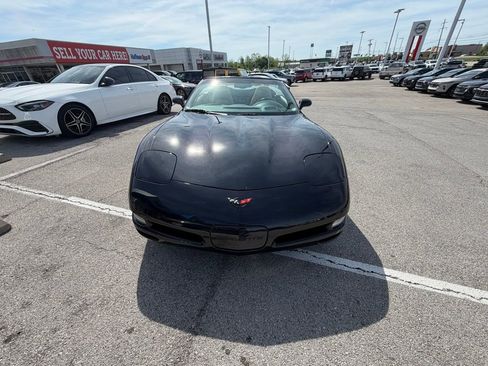 Used 2002 Chevrolet Corvette Convertible w/ Preferred Equipment Group2 image 8