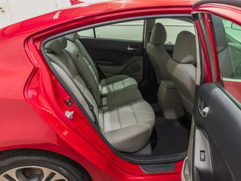 Used 2014 Kia Forte EX FWD image 17