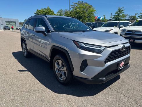 Used 2025 Toyota RAV4 XLE w/ Weather Package AWD/4WD image 10