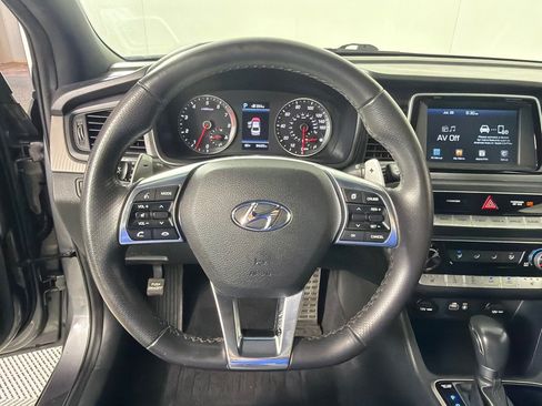 Used 2018 Hyundai Sonata Sport FWD image 16