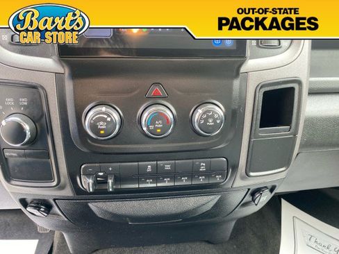 Used 2017 RAM 2500 Tradesman w/ Chrome Appearance Group image 30