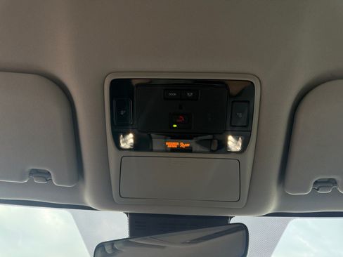 Used 2026 Toyota Grand Highlander AWD image 31
